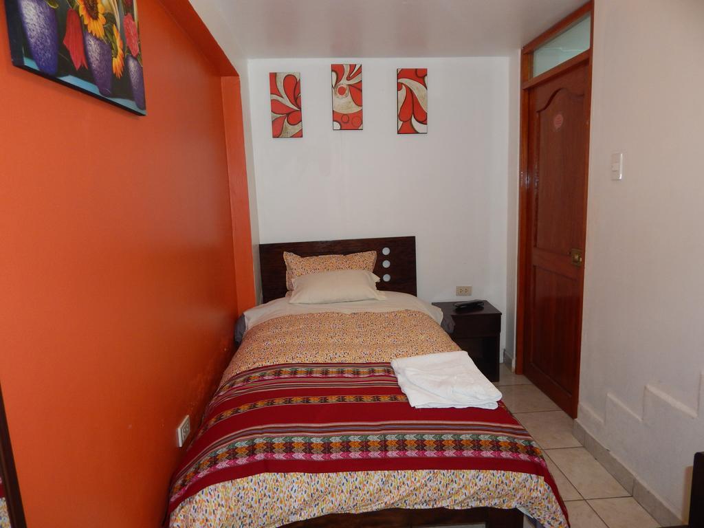Hospedaje Qori Punku Куско Экстерьер фото